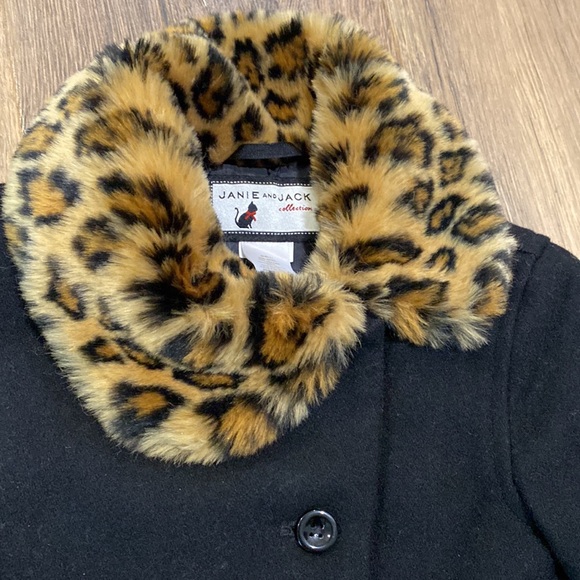 Janie and Jack || Black Wool Leopard Faux Fur Collar Cropped Pea Coat - Picture 3 of 8